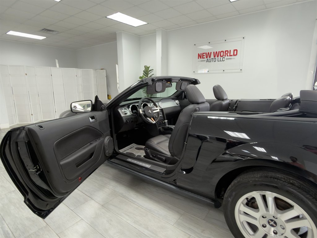 2009 Ford Mustang - $8,998