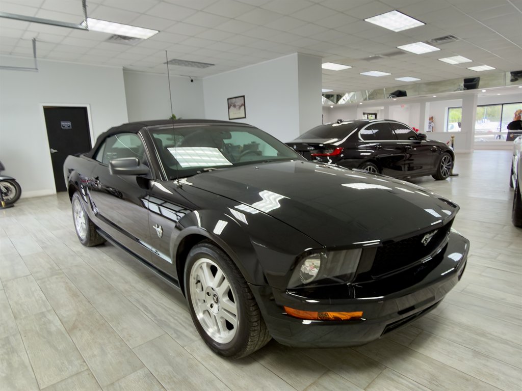 2009 Ford Mustang - $8,998