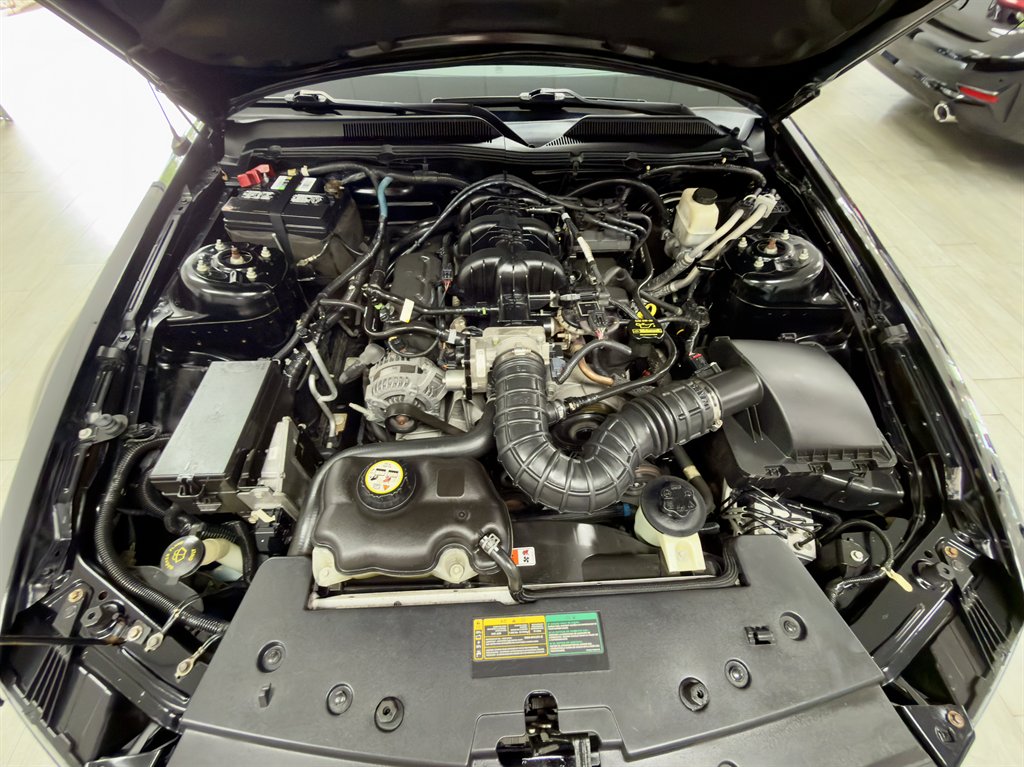 2009 Ford Mustang - $8,998