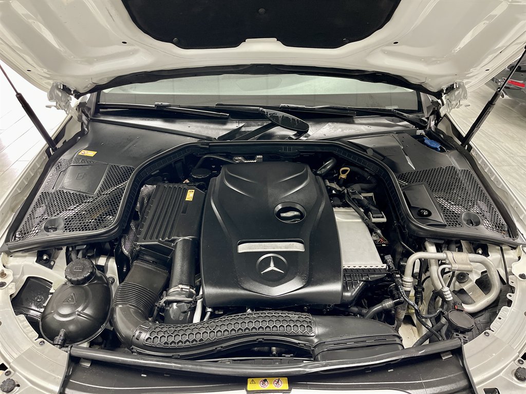 2017 Mercedes-Benz C-Class - $11,998