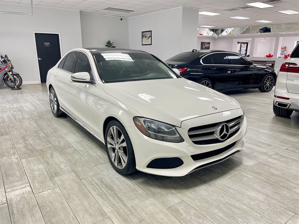 2017 Mercedes-Benz C-Class - $11,998