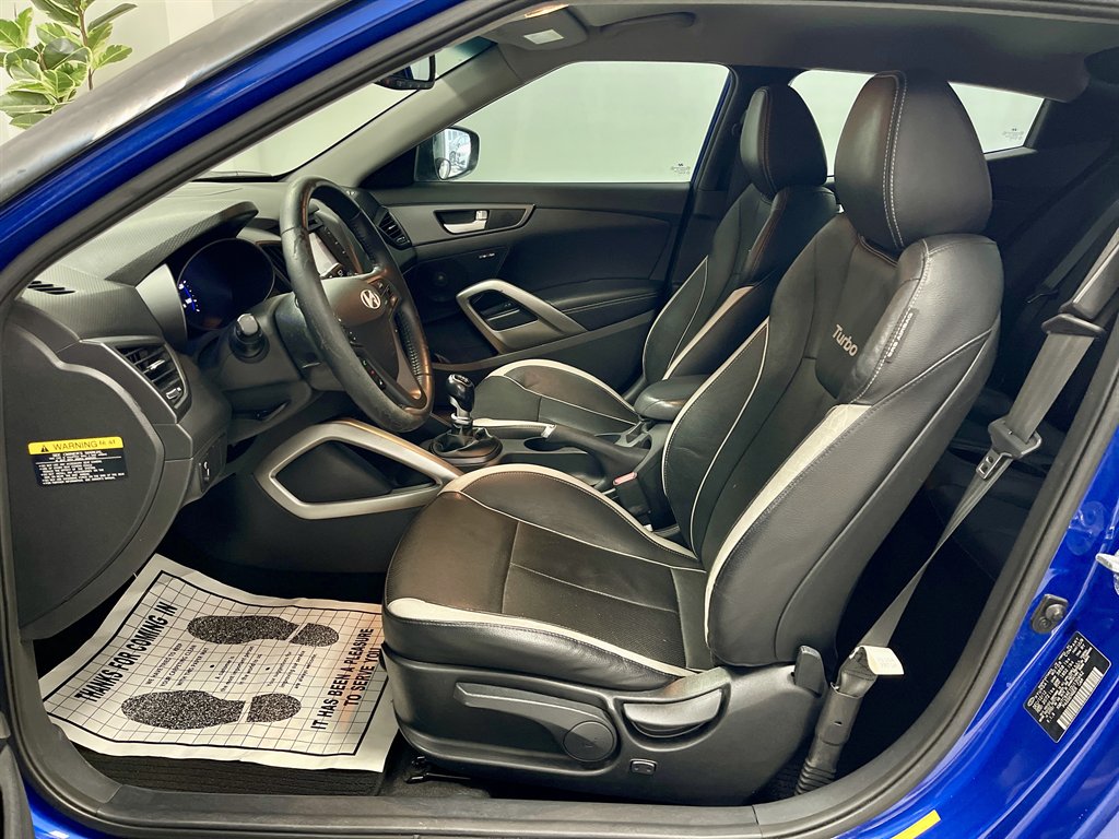 2013 Hyundai Veloster - $5,998