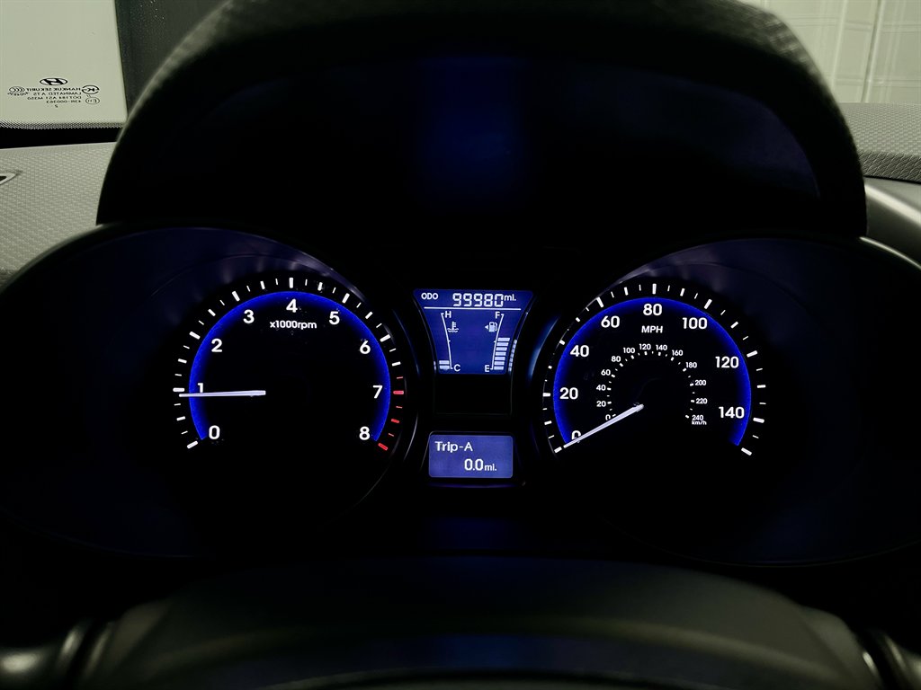 2013 Hyundai Veloster - $5,998