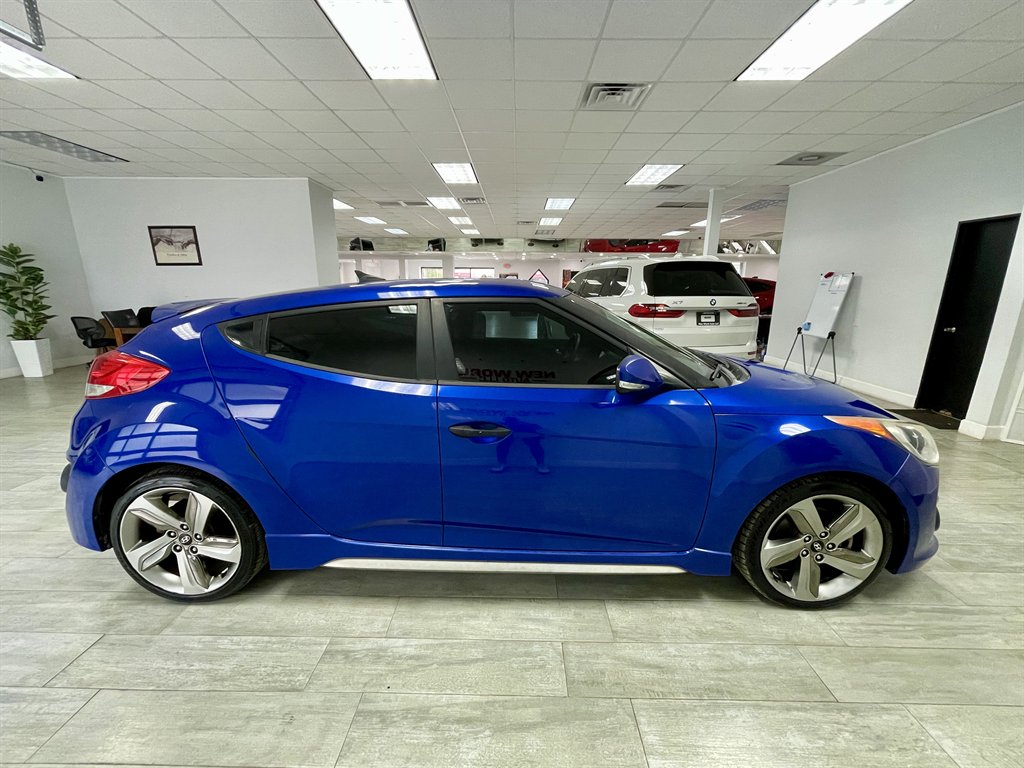 2013 Hyundai Veloster - $5,998