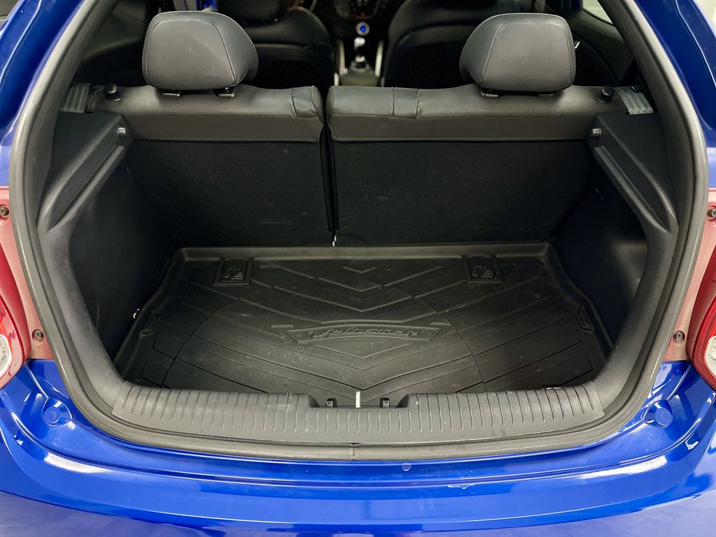 2013 Hyundai Veloster - $5,998