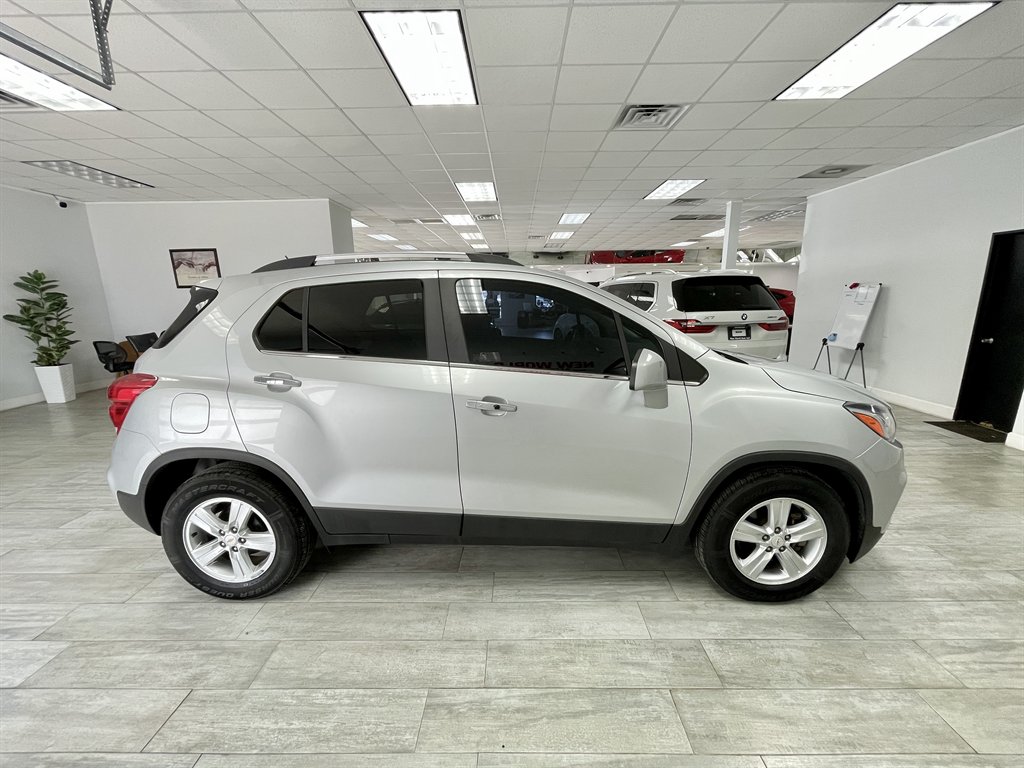 2019 Chevrolet Trax - $12,998
