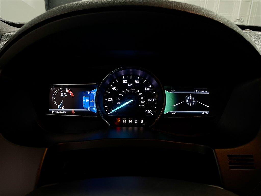 2016 Ford Explorer - $9,998