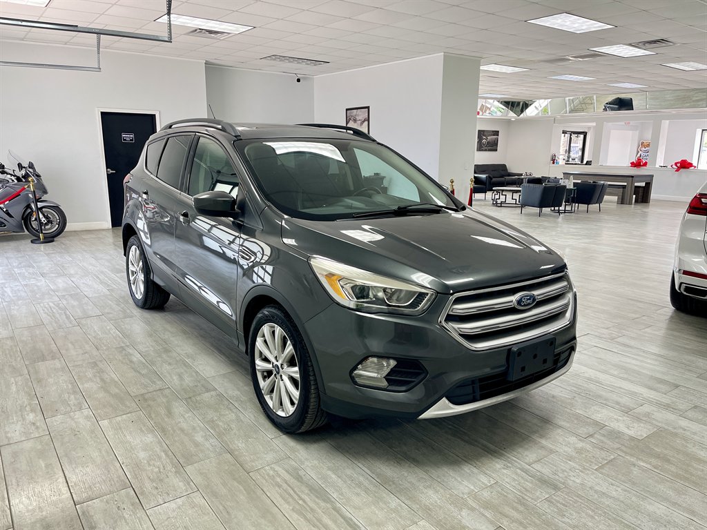 2019 Ford Escape - $8,998