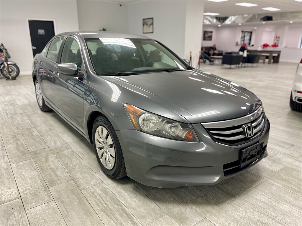 2012 Honda Accord - $6,998