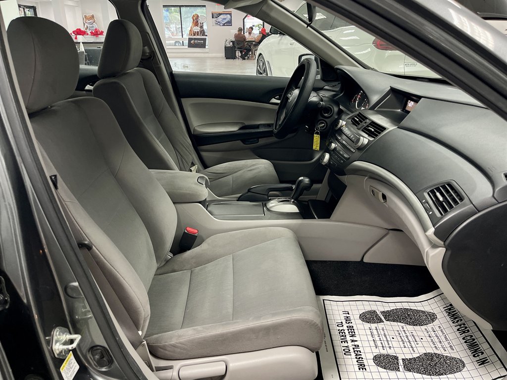 2012 Honda Accord - $6,998