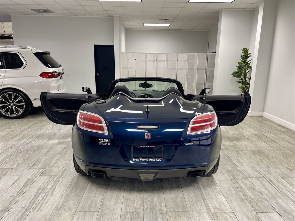 2008 Saturn SKY - $11,998