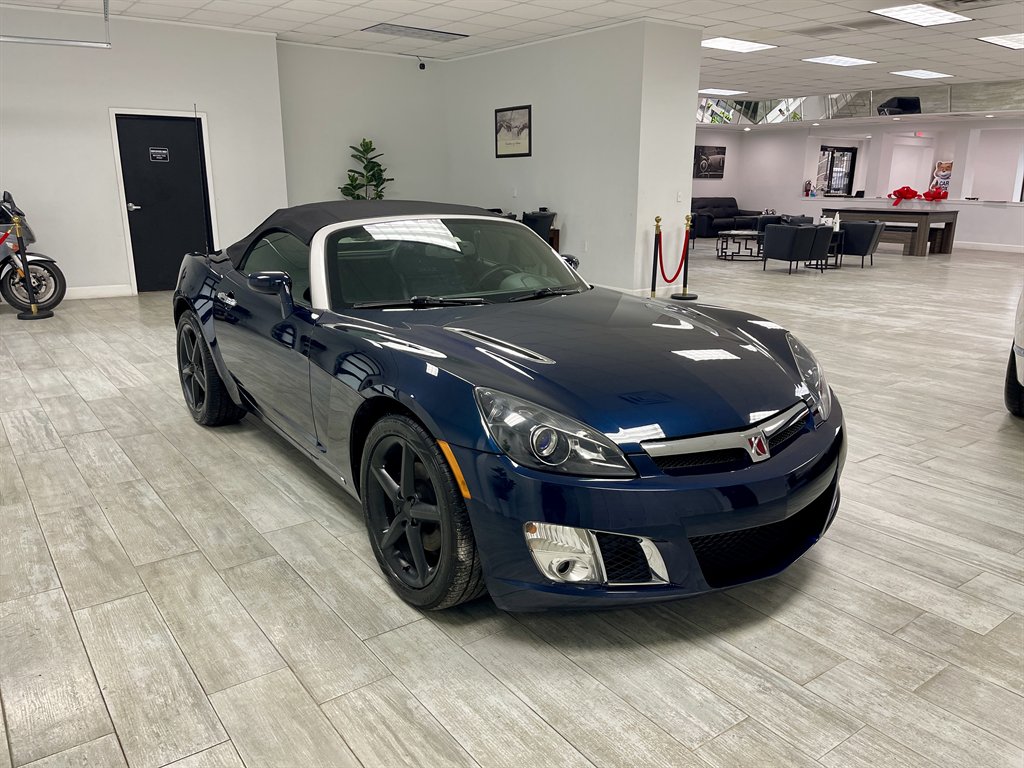 2008 Saturn SKY - $11,998