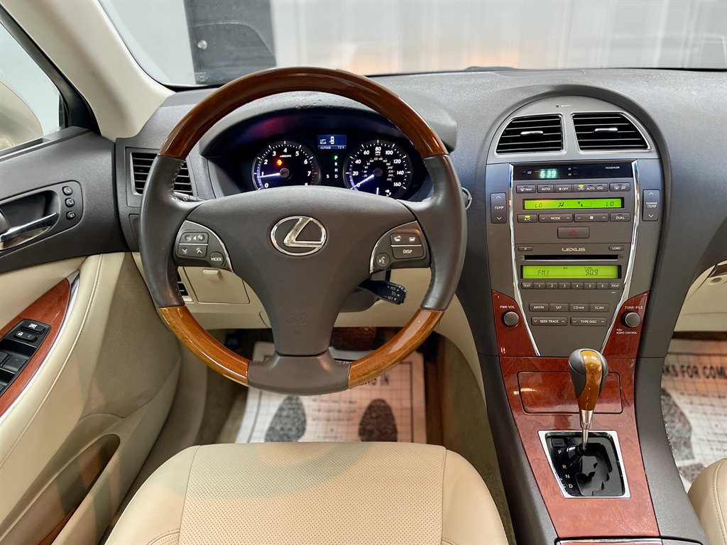 2011 Lexus ES - $9,998