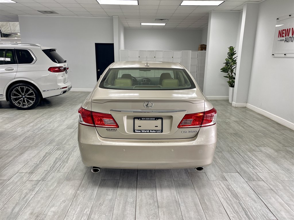 2011 Lexus ES - $9,998