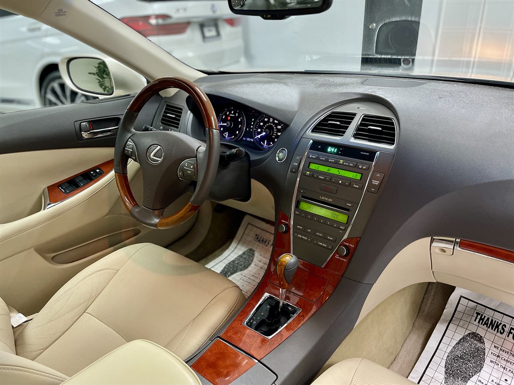 2011 Lexus ES - $9,998