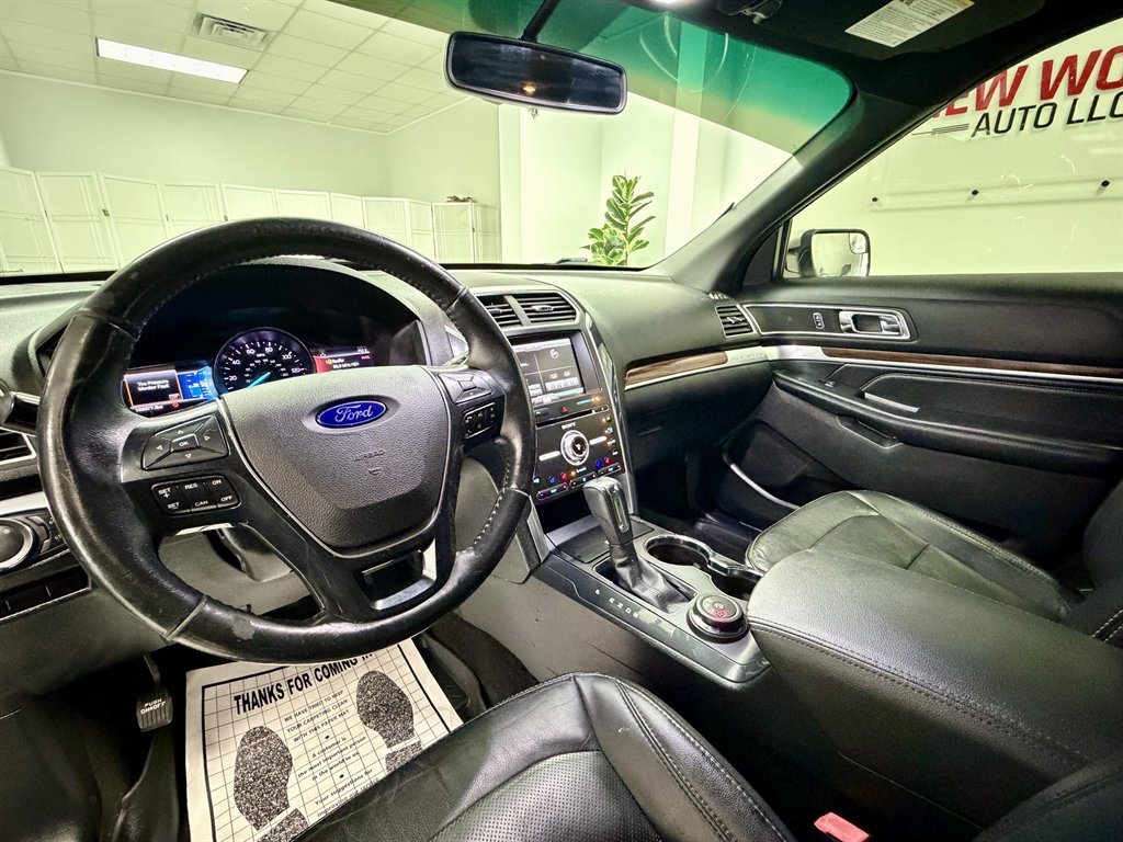 2016 Ford Explorer - $8,998