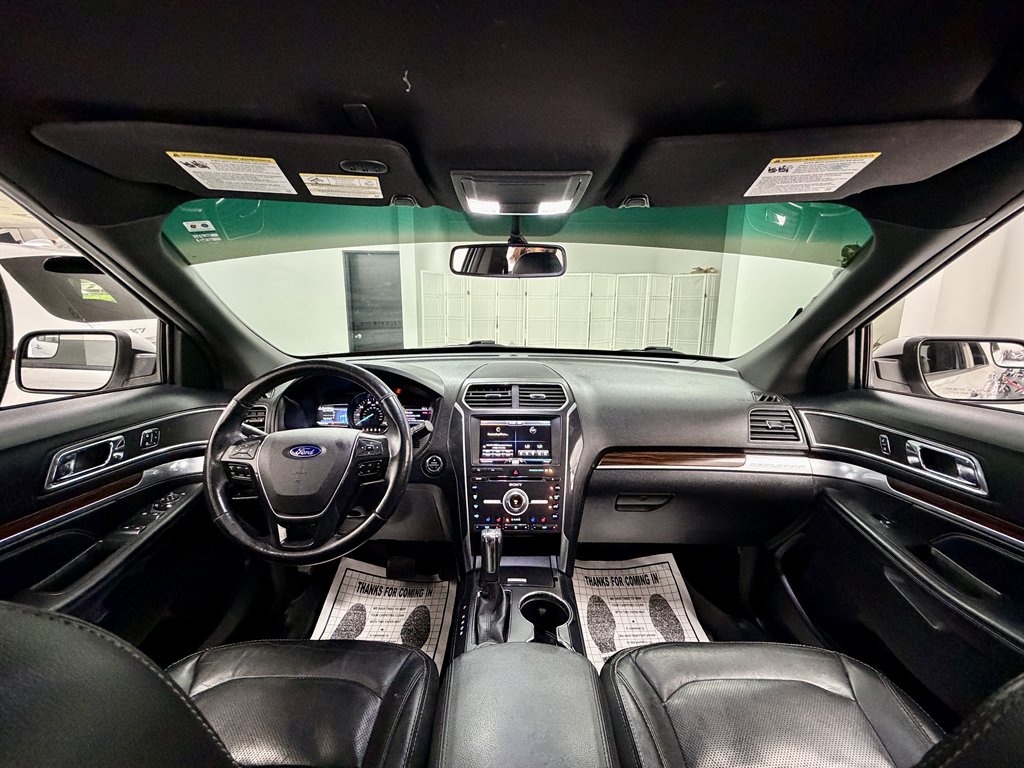 2016 Ford Explorer - $8,998