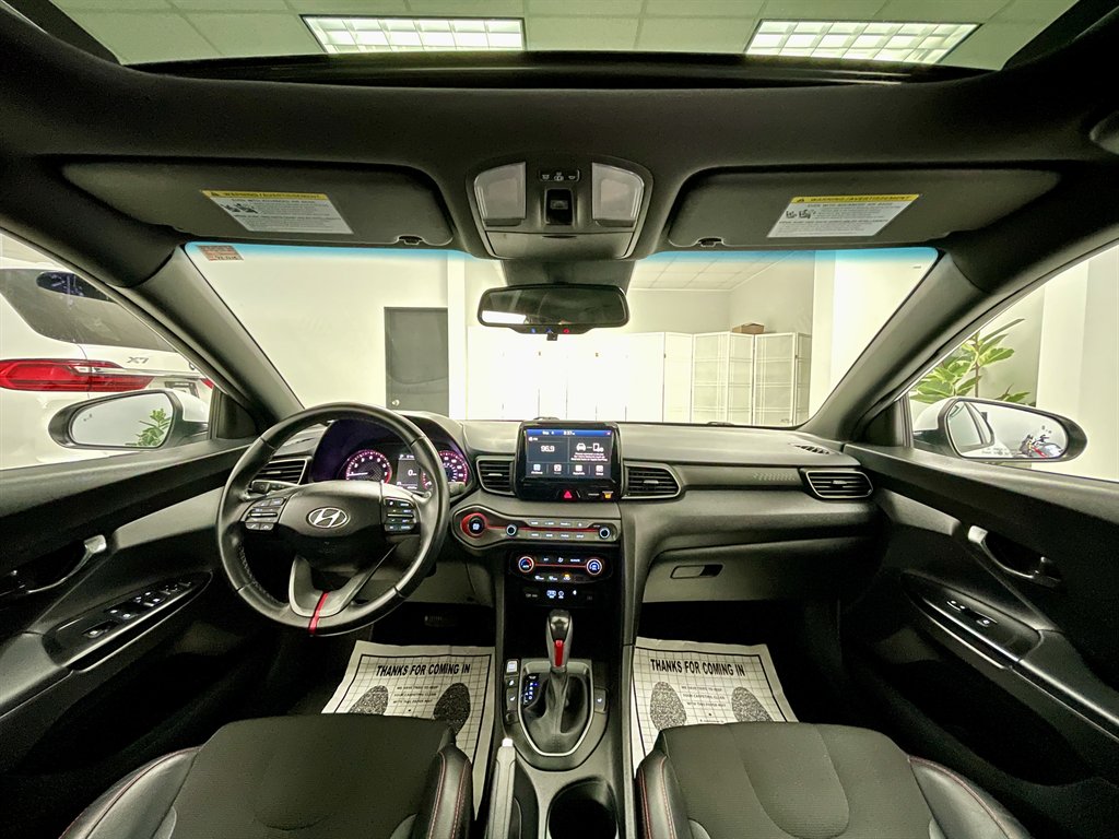 2020 Hyundai Veloster - $13,998