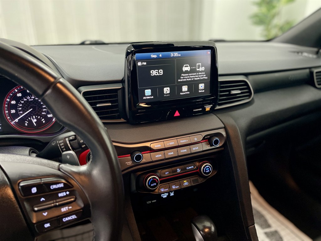 2020 Hyundai Veloster - $13,998