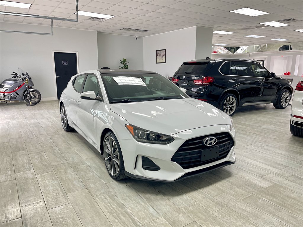 2020 Hyundai Veloster - $13,998