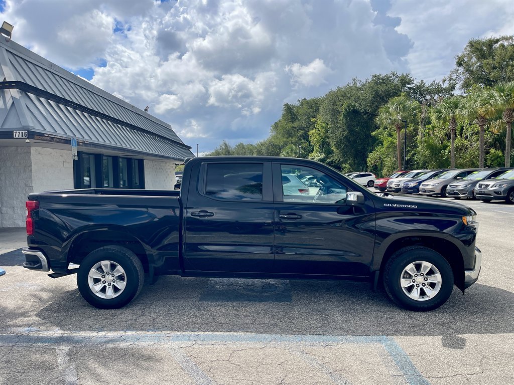 2020 Chevrolet Silverado - $22,998