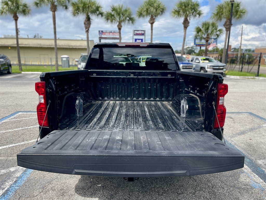 2020 Chevrolet Silverado - $22,998