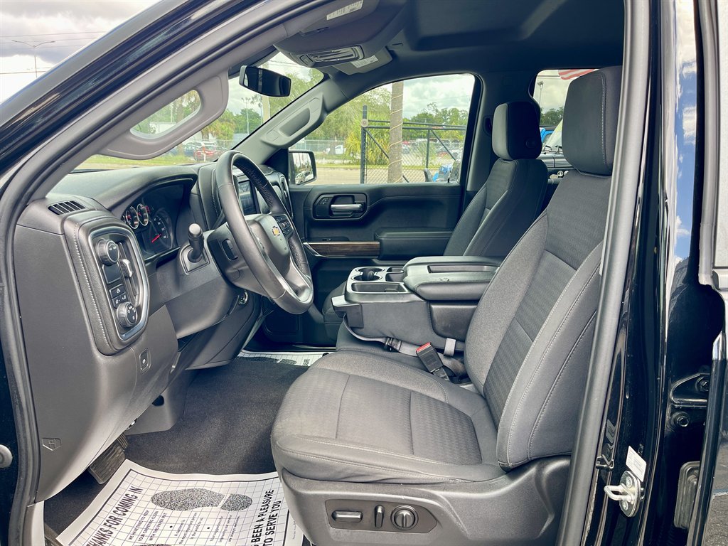 2020 Chevrolet Silverado - $22,998