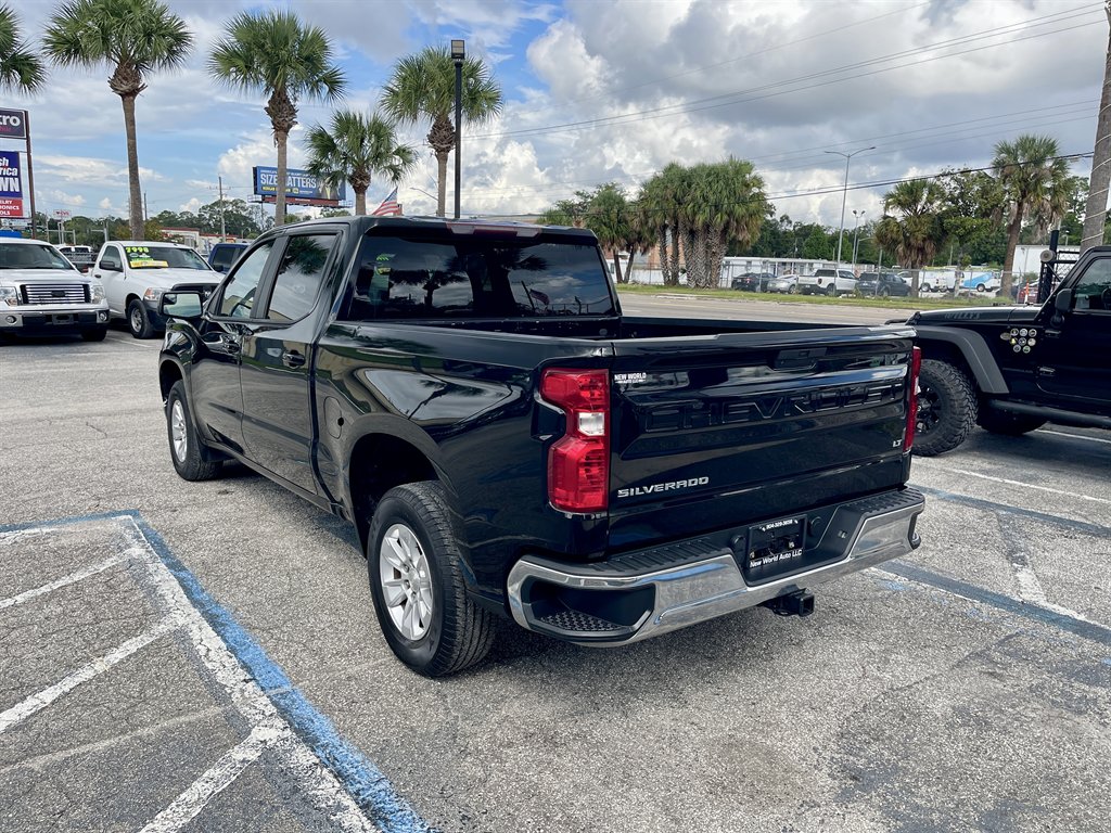 2020 Chevrolet Silverado - $22,998
