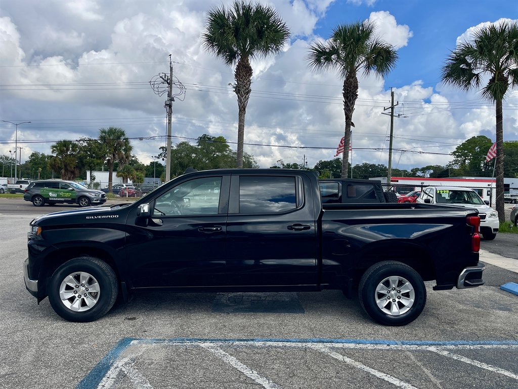 2020 Chevrolet Silverado - $22,998