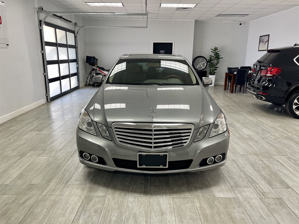 2011 Mercedes-Benz E-Class - $10,998