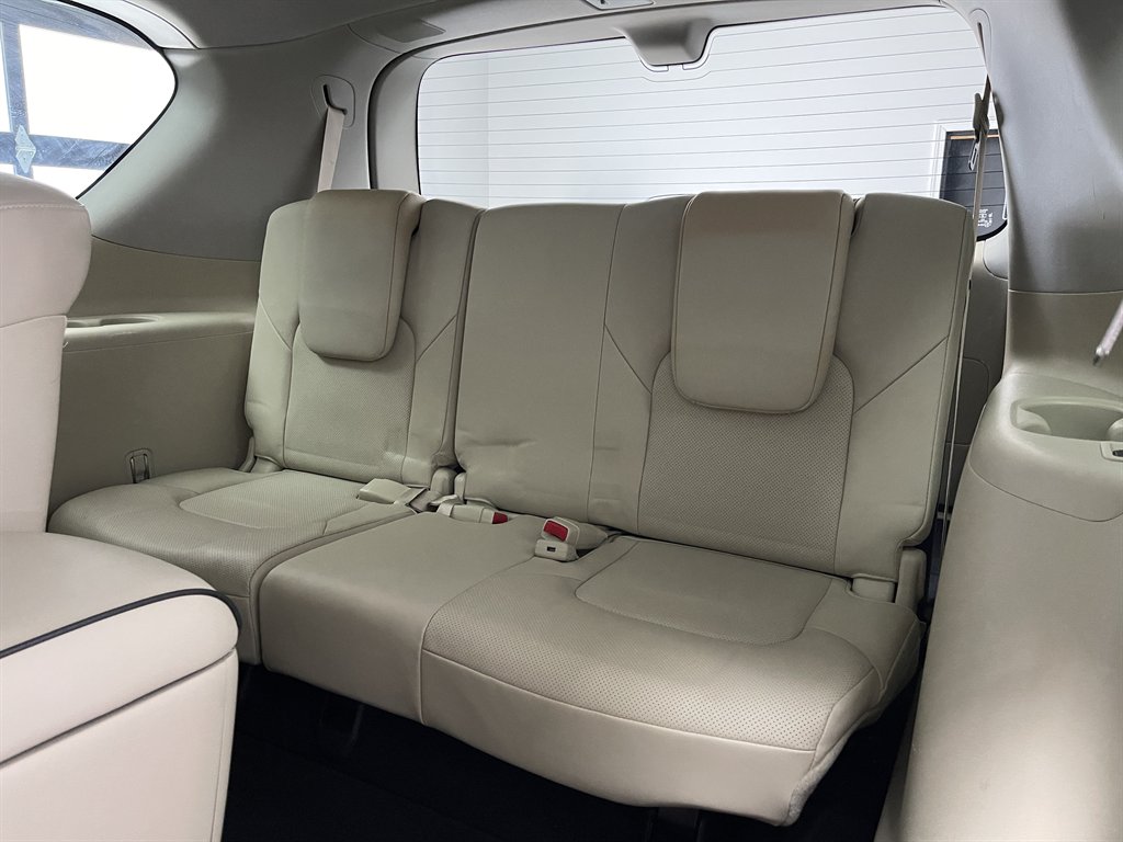 2021 INFINITI QX80 - $32,998