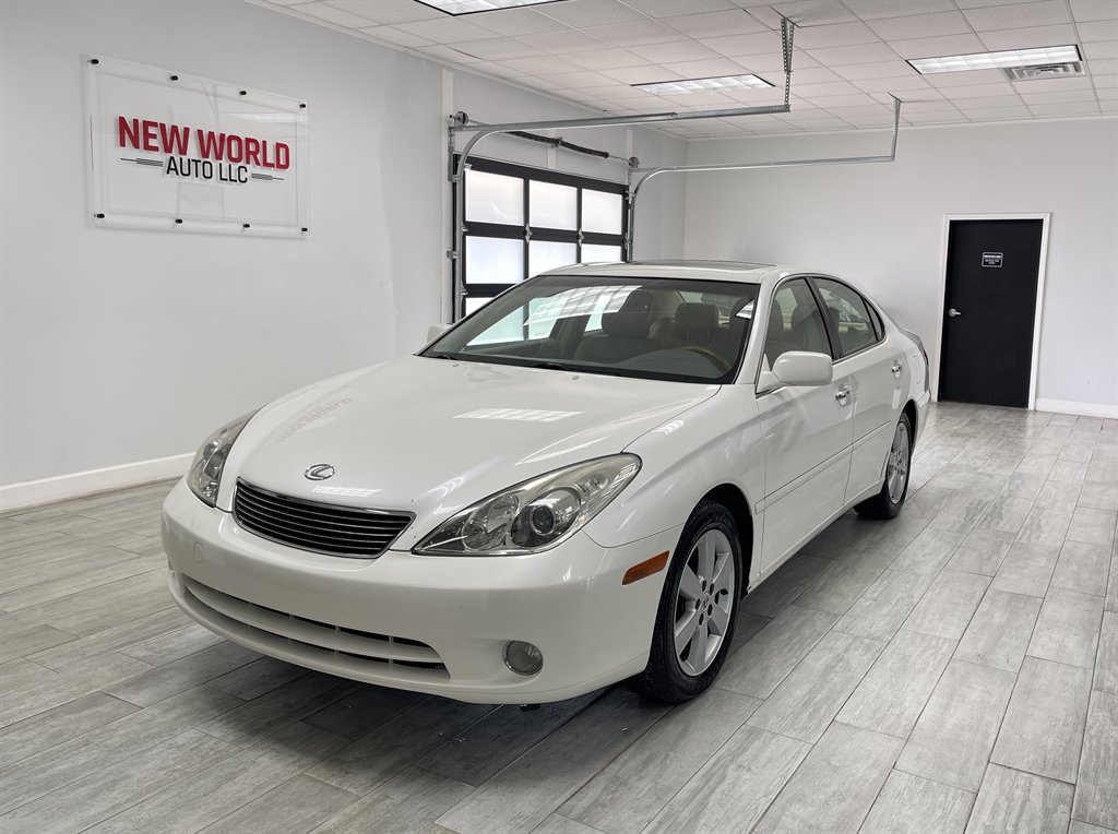 2005 Lexus ES - $4,998