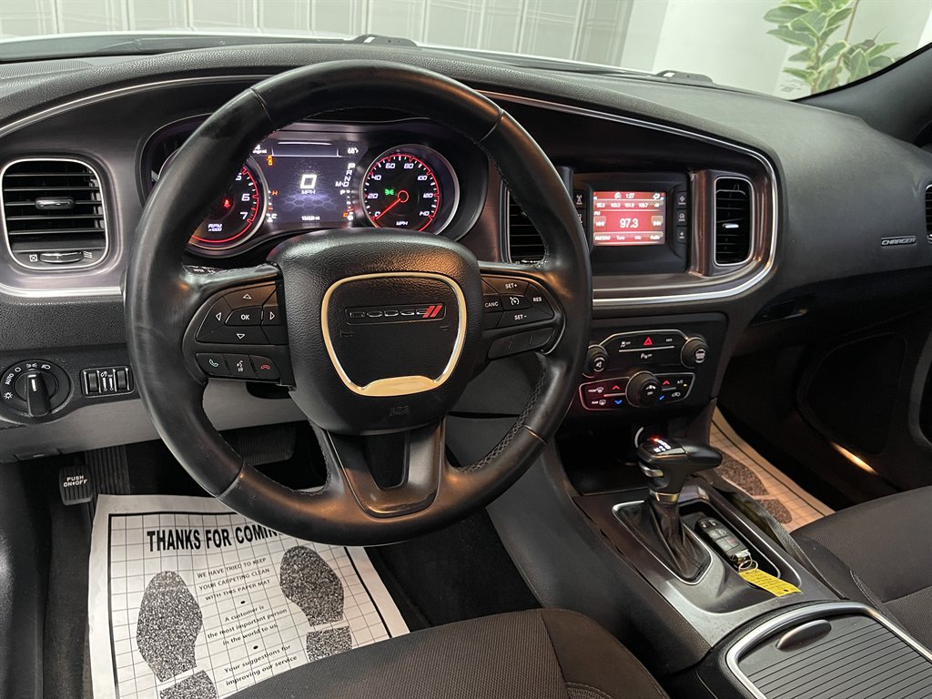 2015 Dodge Charger - $8,998