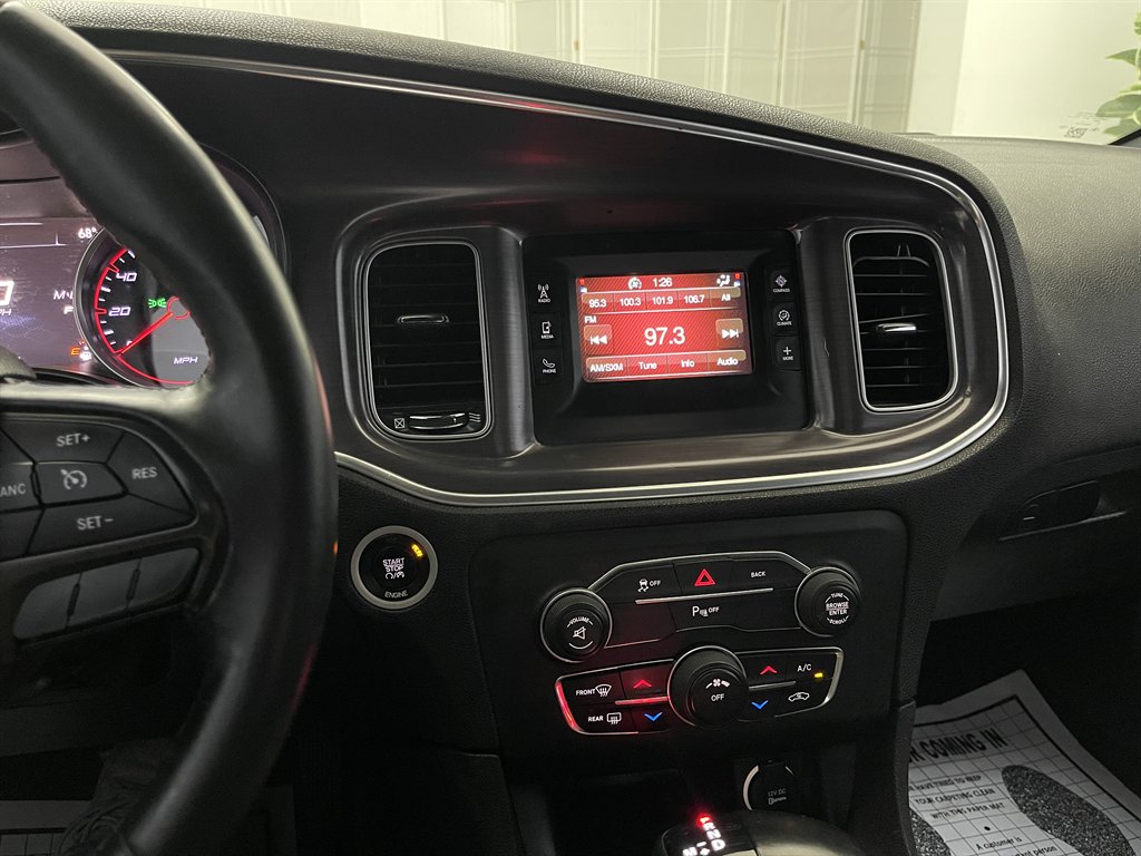 2015 Dodge Charger - $8,998