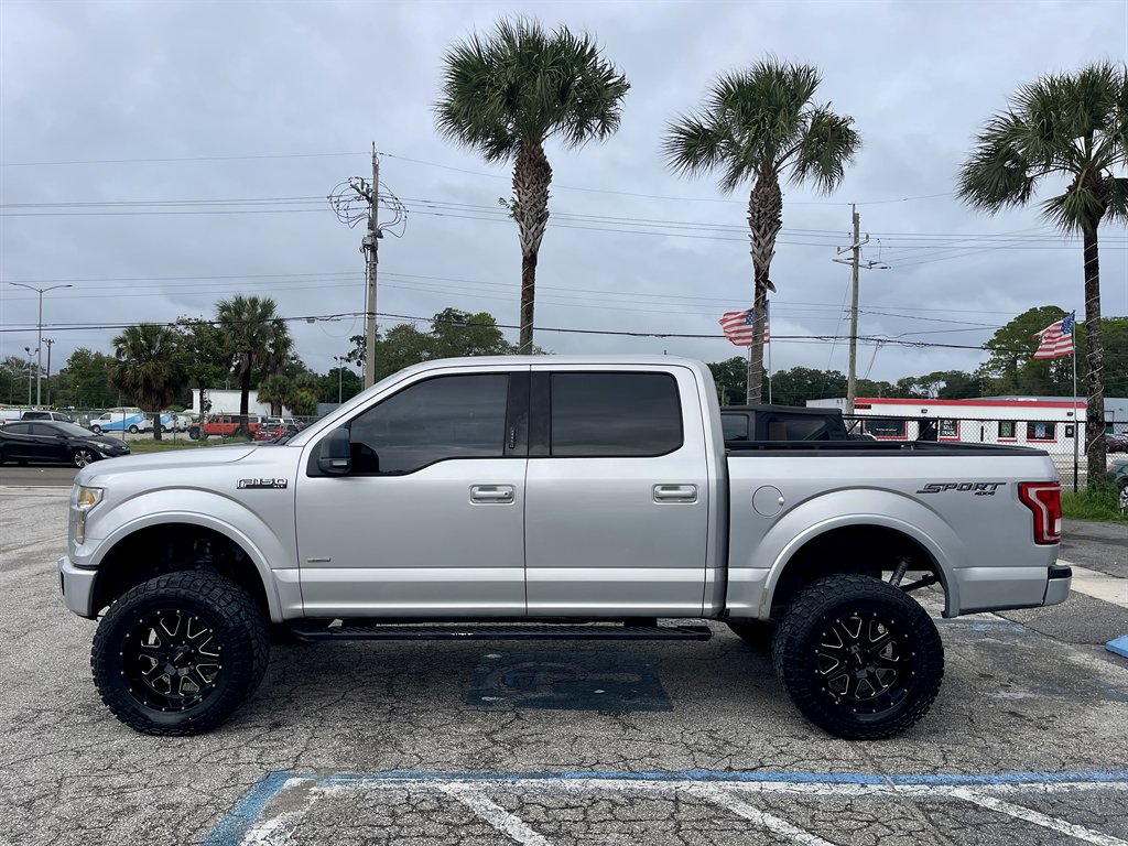 2016 Ford F-150 - $21,998
