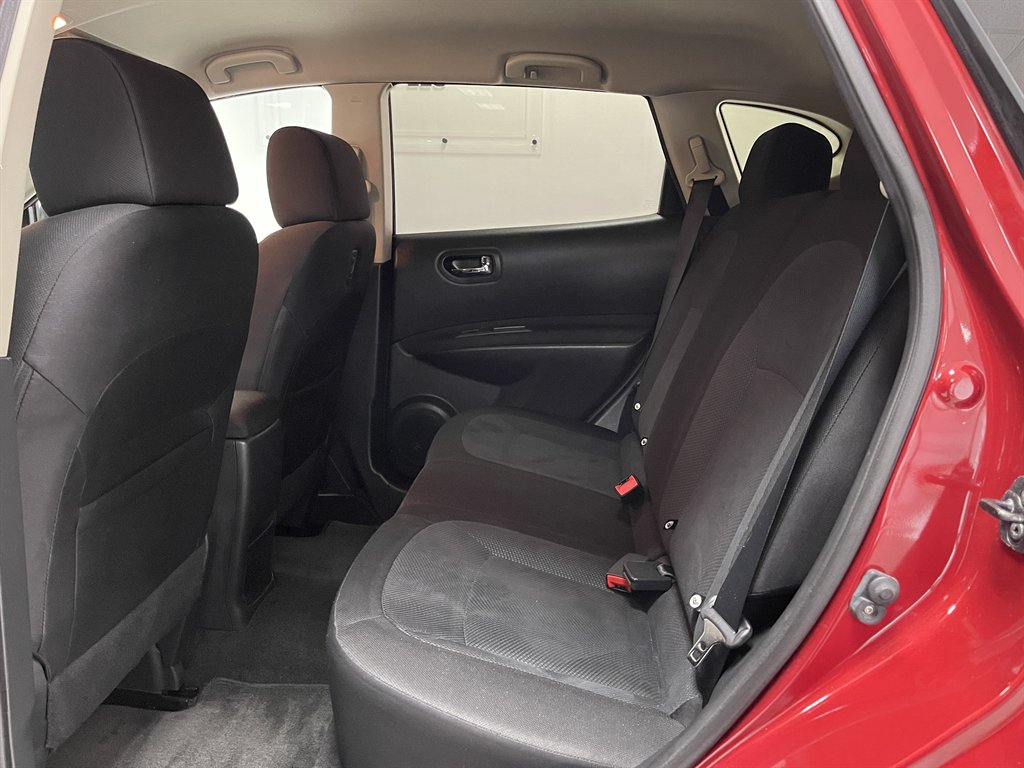 2013 Nissan Rogue - $4,998