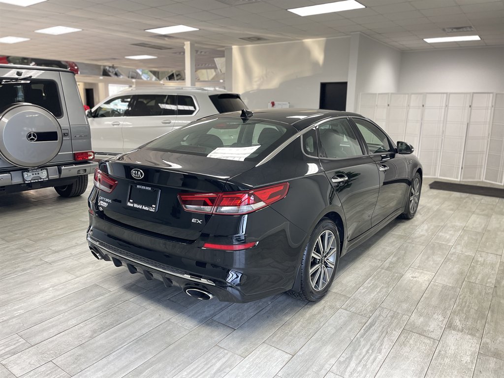 2019 Kia Optima - $11,998