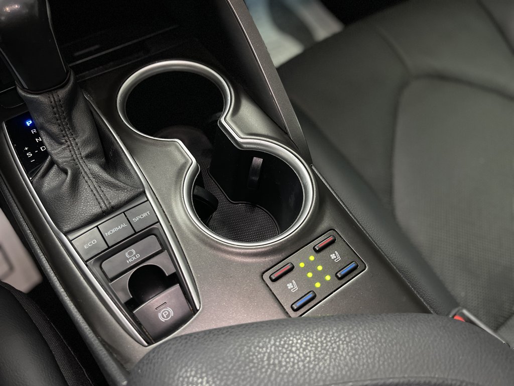 2021 Toyota Camry - $22,998
