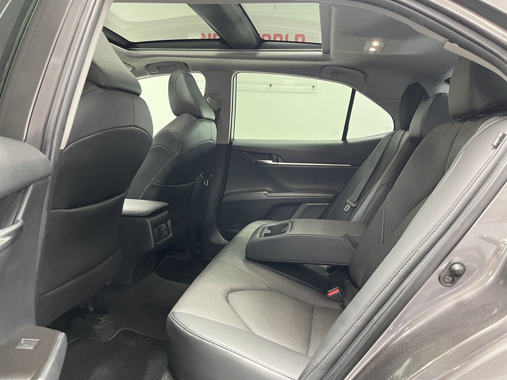 2021 Toyota Camry - $22,998