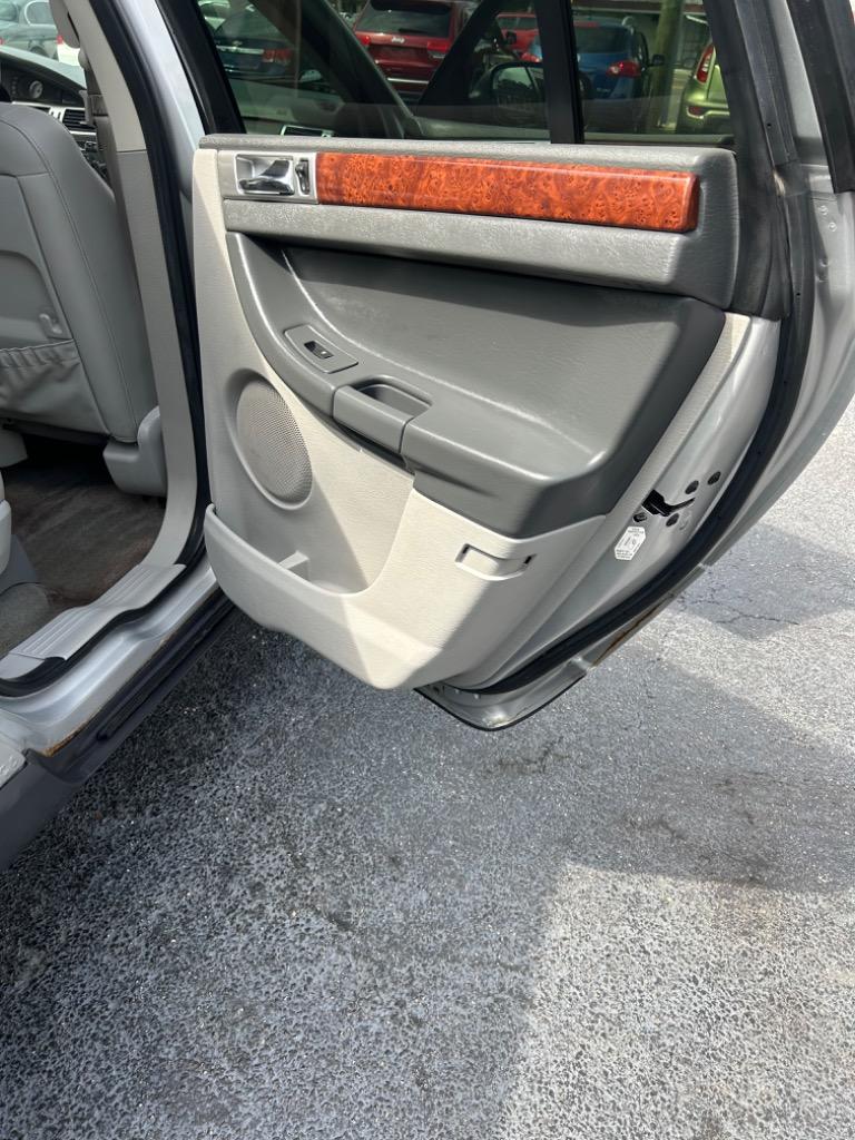 2007 Chrysler Pacifica Touring photo