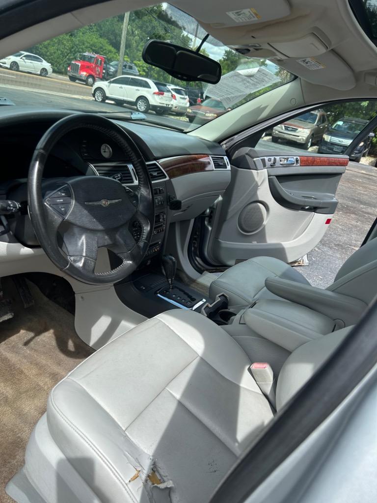 2007 Chrysler Pacifica Touring photo