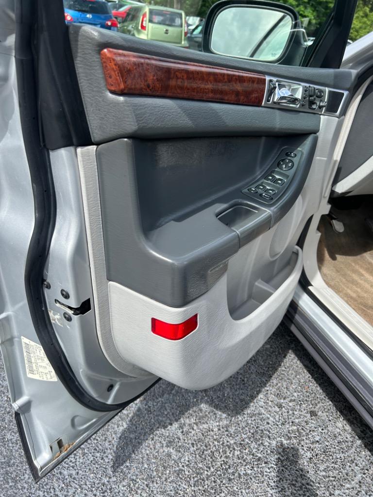2007 Chrysler Pacifica Touring photo