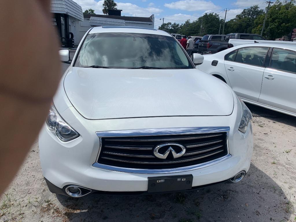 2014 Infiniti QX70 Base
