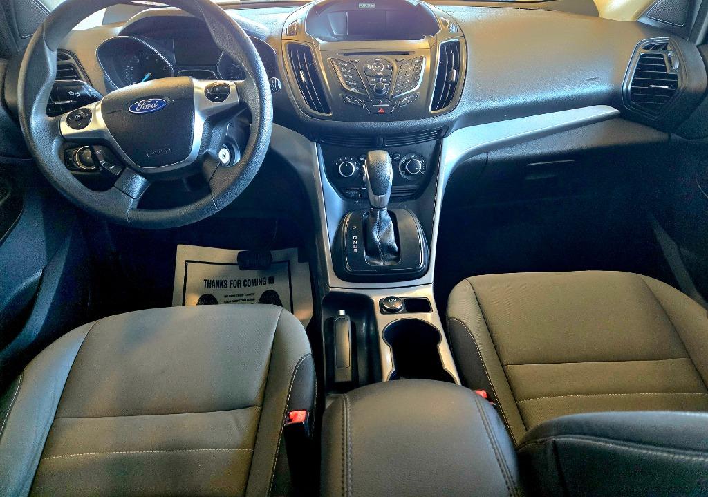 2016 Ford Escape SE photo