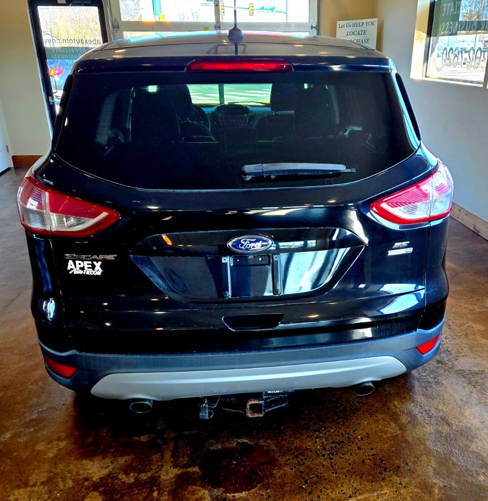 2016 Ford Escape SE photo
