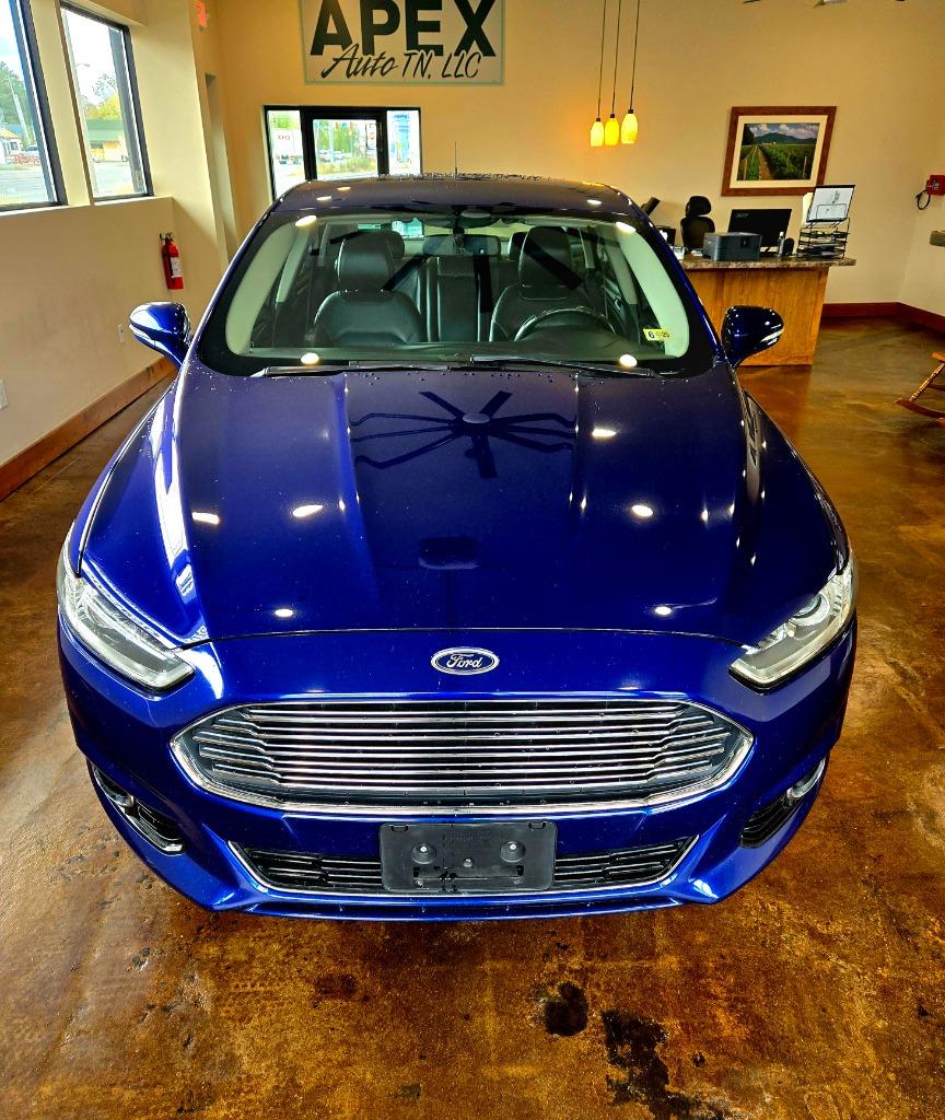 2016 Ford Fusion SE photo