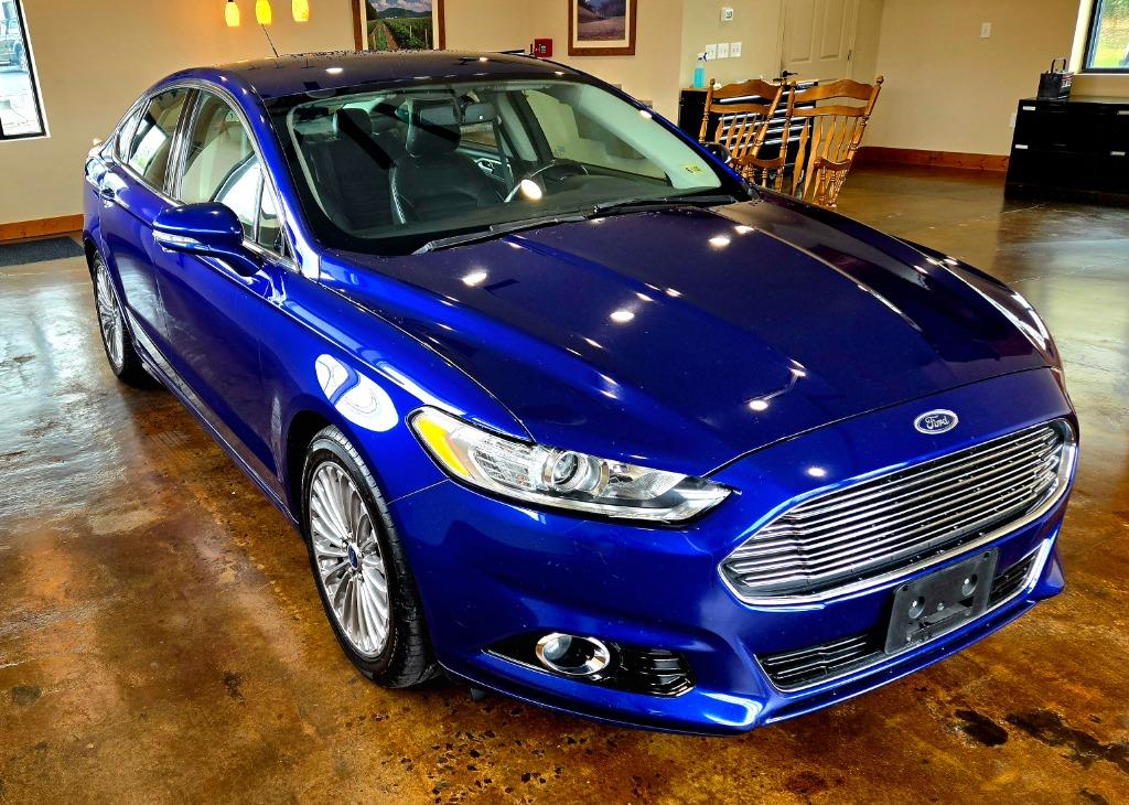 2016 Ford Fusion SE photo