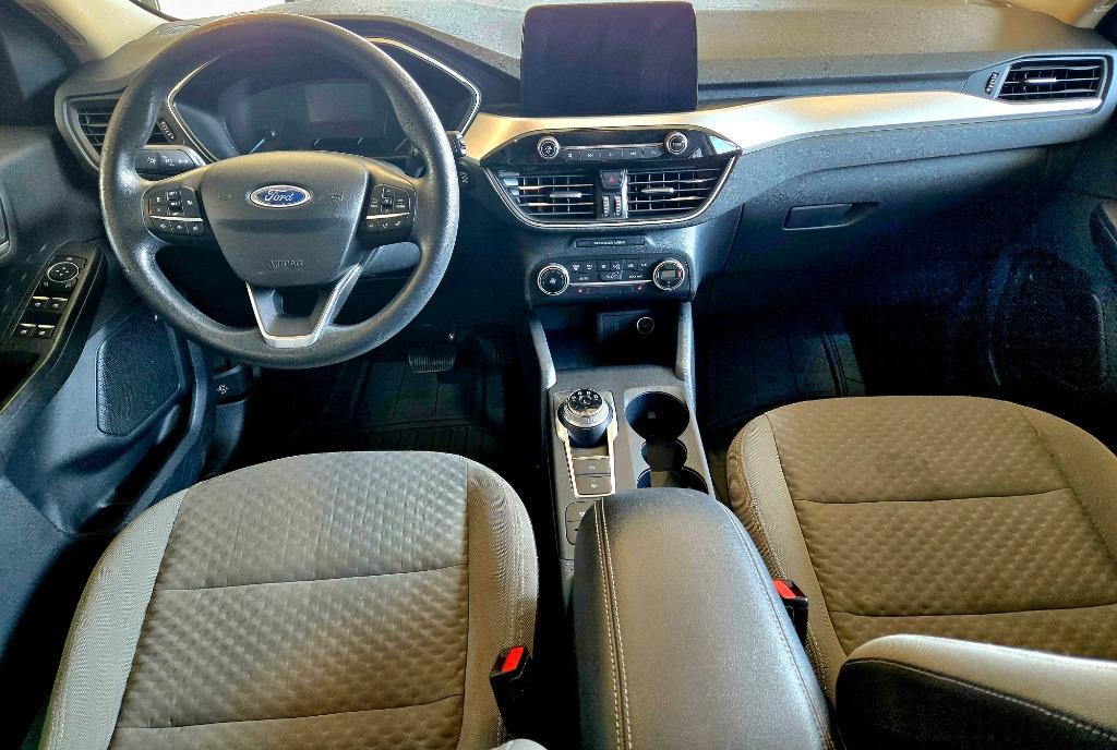 2020 Ford Escape SE photo