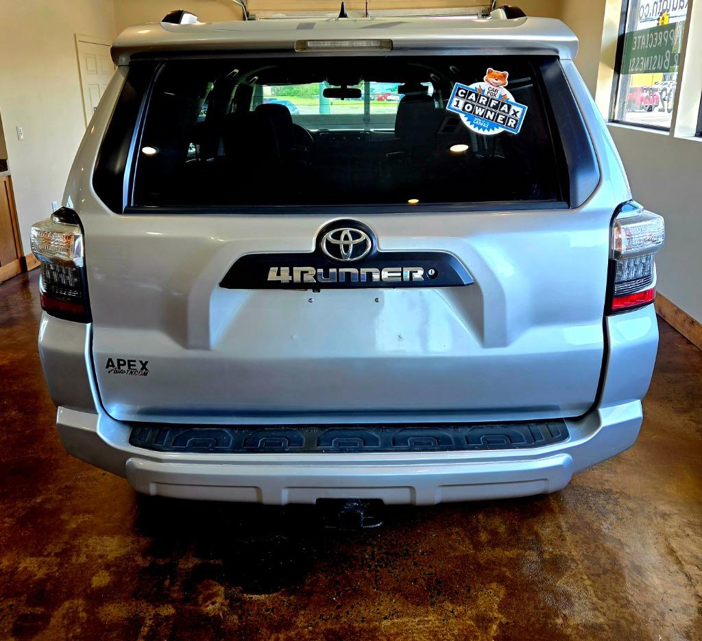 2014 Toyota 4Runner Limited photo
