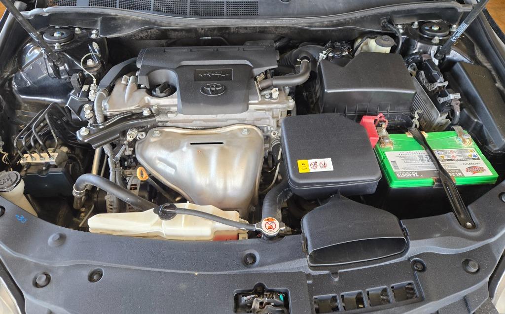 2017 Toyota Camry - $11,900
